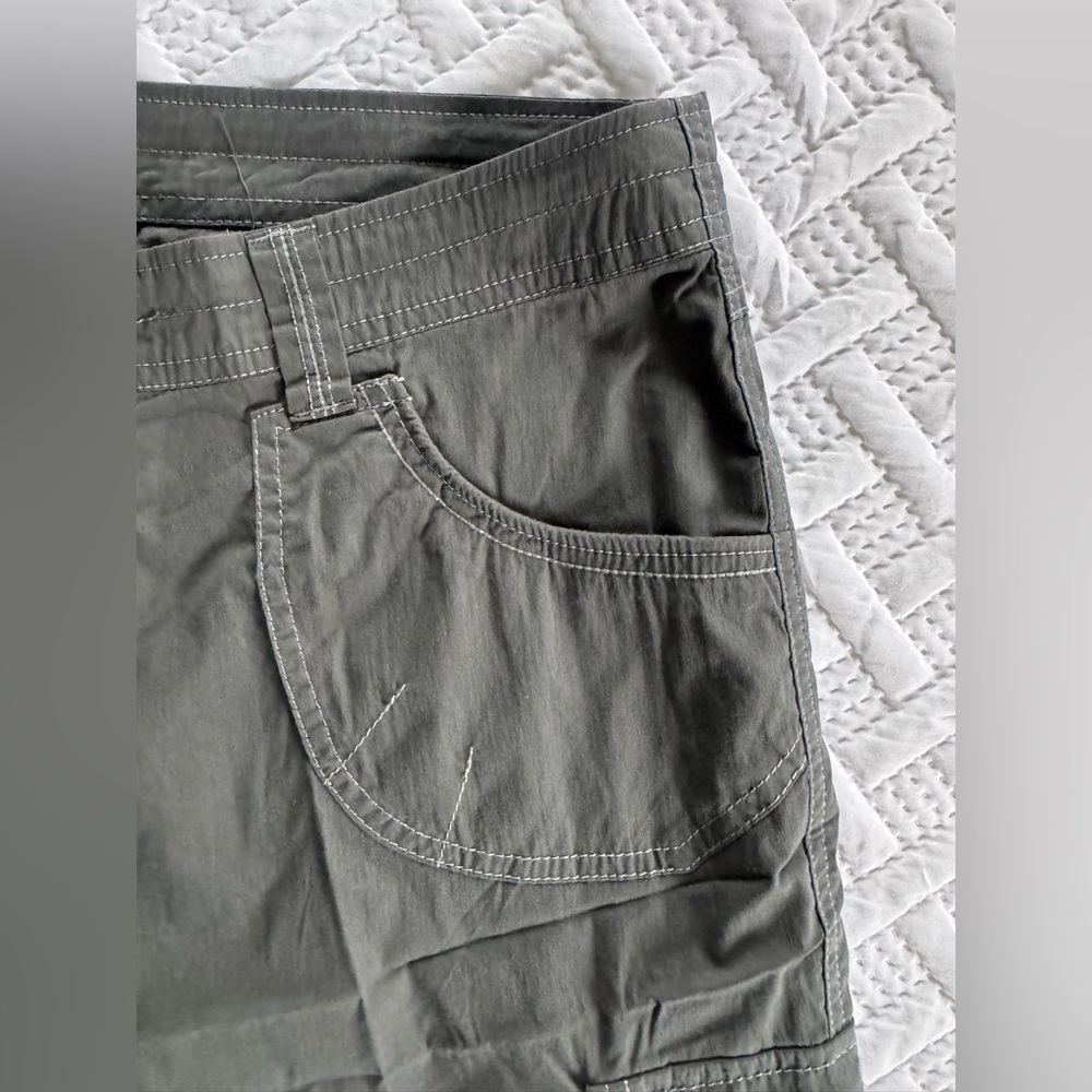 NWT Kuhl Resistor Cargo Shorts Charcoal Grey Kuhlkurve Hiking Trek Camp Women 14 - Picture 13 of 16